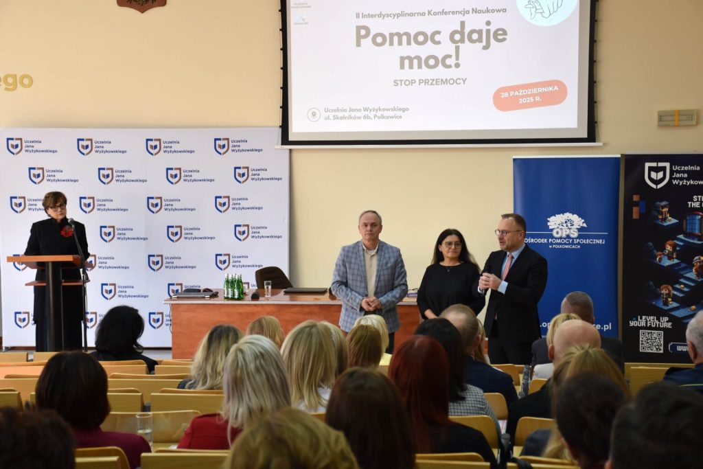 Otwarcie konferencji „Pomoc daje moc! Stop przemocy” w auli UJW.