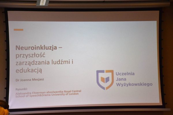 Slajd „Neuroinkluzja - przyszłość zarządzania ludźmi i edukacją”.